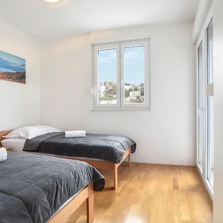 Pet Friendly In Apartamento